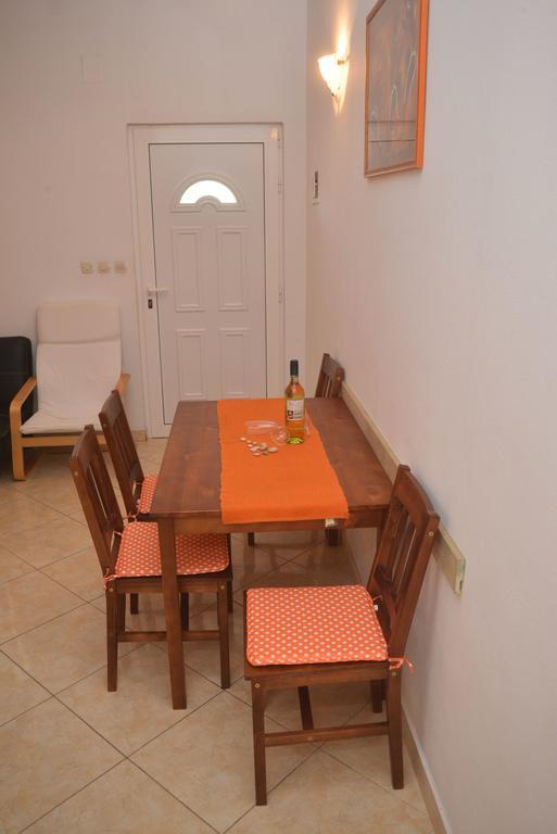 Apartments Salamun Biograd Na Moru Eksteriør billede